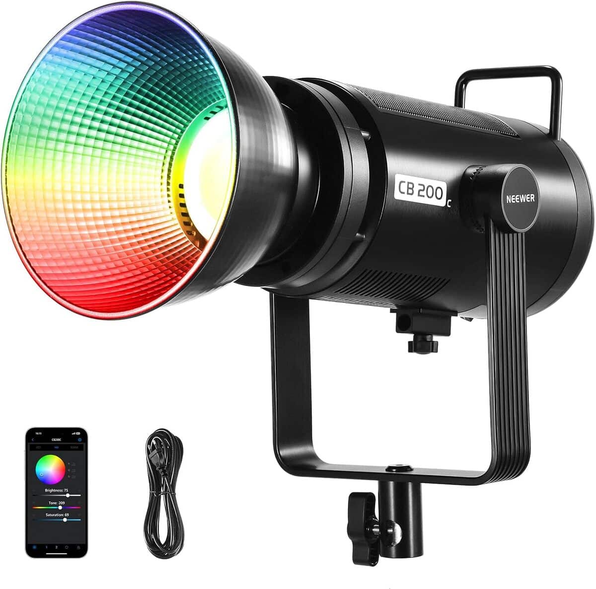 Test Neewer CB200C : lampe vidéo RGBWW 200W performante