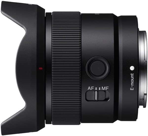 Sony SEL11F18 – 11 mm F1,8 grand-angle APS-C (E-Mount, compact et lumineux, idéal vlogging, paysages & architecture, compatible série A7, ZV-E10 & A6000)