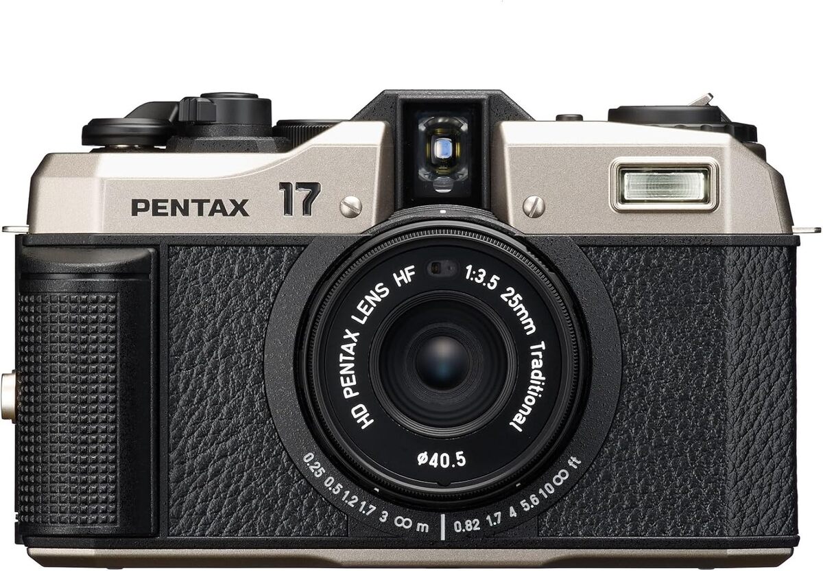 Test du Pentax demi-format : l'appareil photo compact à focale fixe