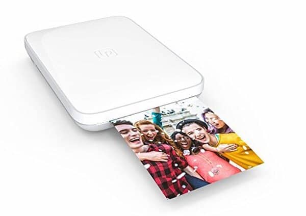Découvrez notre avis sur l'imprimante photo portable Lifeprint 3x4.5 en kit voyage blanc : praticité, qualité d'impression et expérience utilisateur décryptées pour vous.