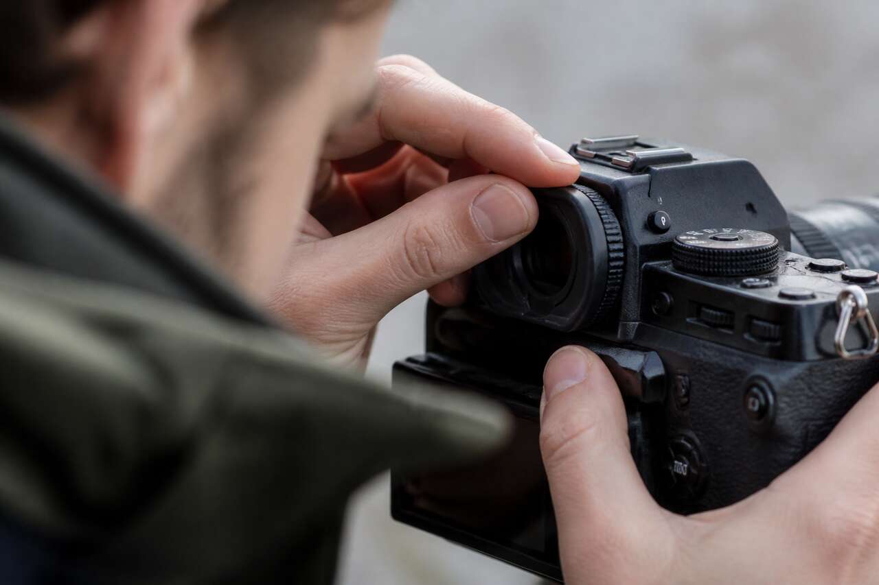 Comment r&eacute;gler les dioptries de son appareil photo pas &agrave; pas